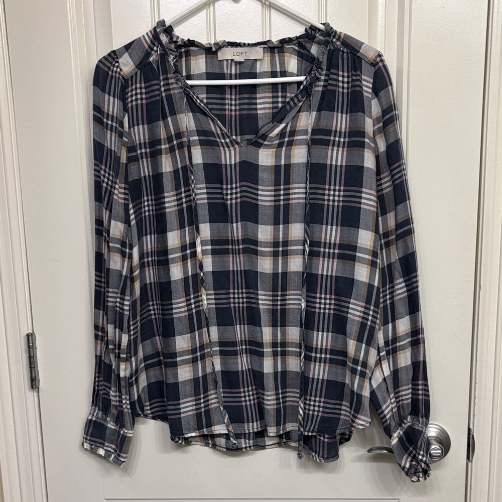 LOFT Women's Plaid Blouse - Navy and Cream